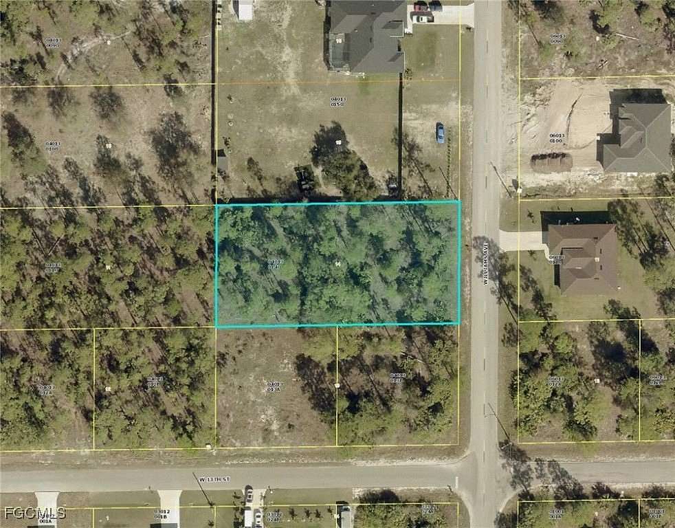 0.5 Acres of Land for Sale in Lehigh Acres, Florida