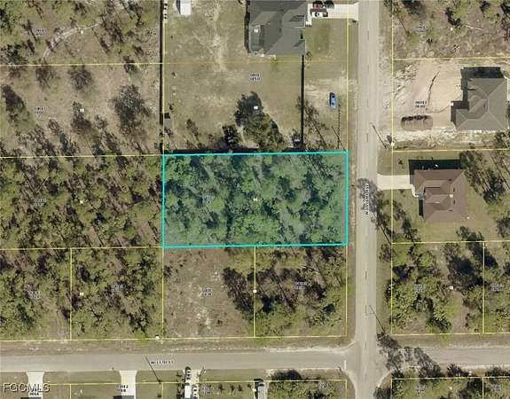 0.5 Acres of Land for Sale in Lehigh Acres, Florida