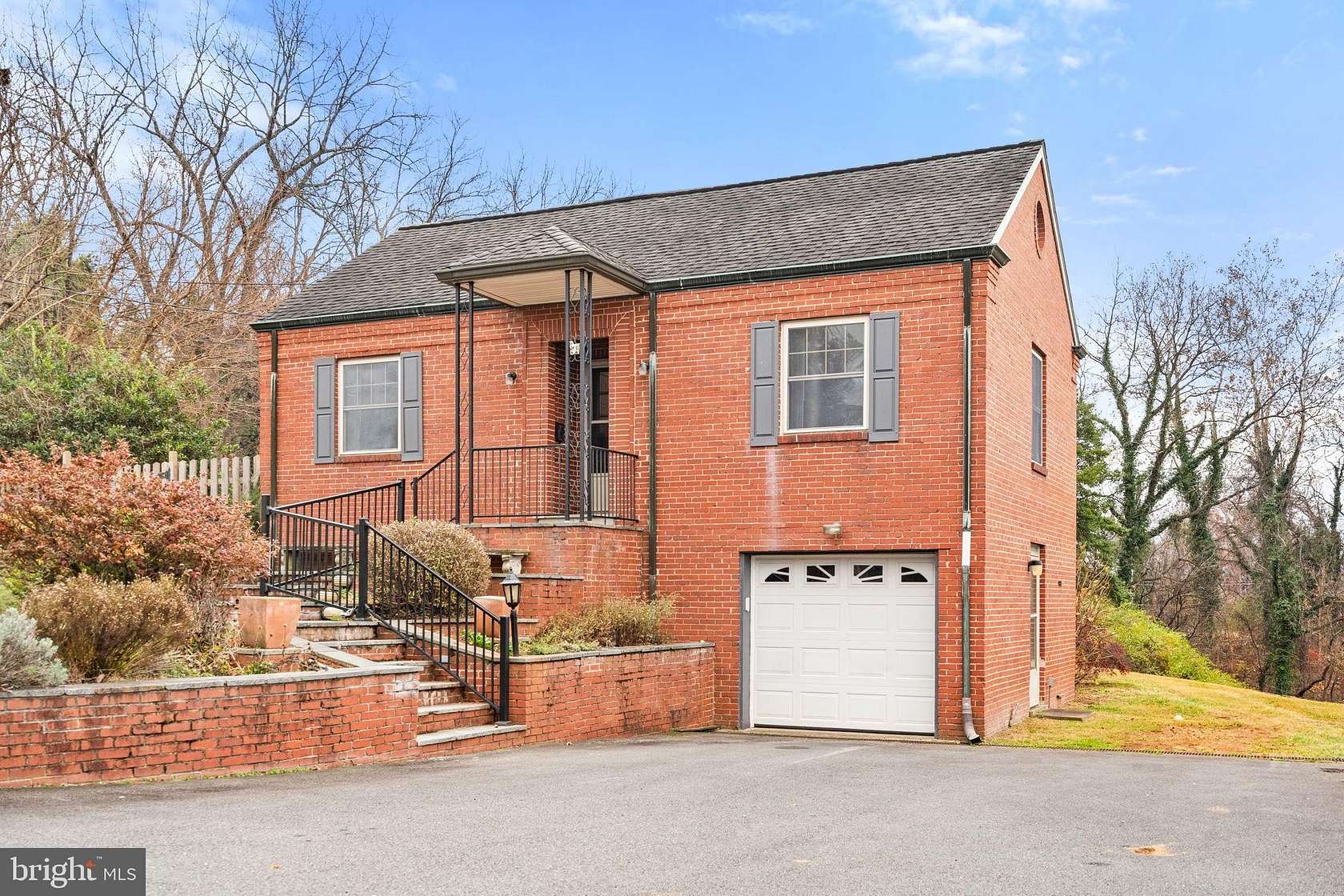 3.13 Acres of Residential Land with Home for Sale in Culpeper, Virginia