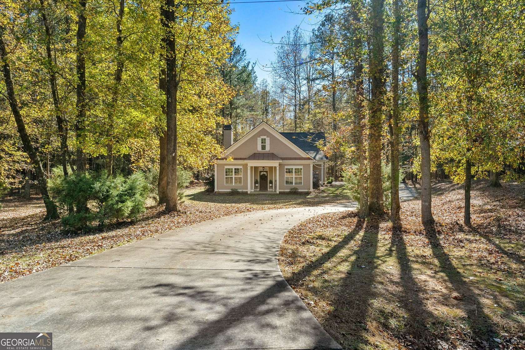 2 Acres of Residential Land with Home for Sale in Tyrone, Georgia