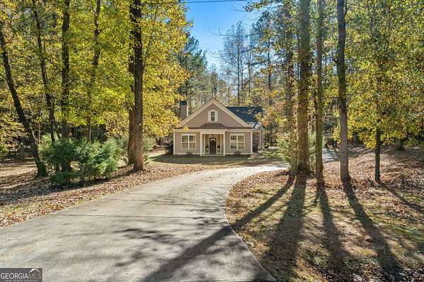 2 Acres of Residential Land with Home for Sale in Tyrone, Georgia