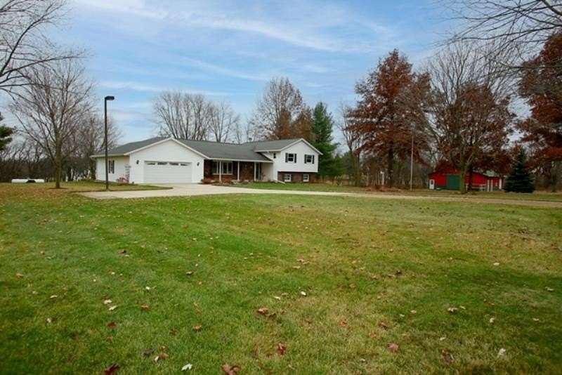 5 Acres of Land with Home for Sale in Lena, Illinois