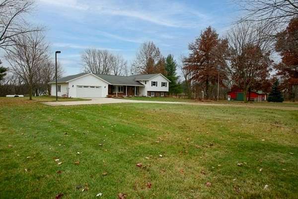 5 Acres of Land with Home for Sale in Lena, Illinois