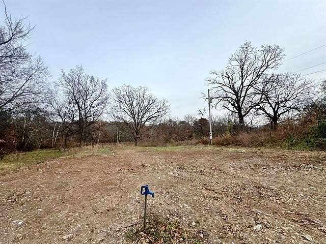 7 Acres of Land for Sale in Hulbert, Oklahoma