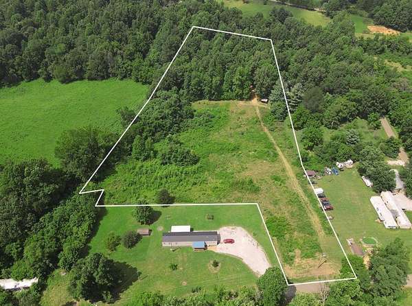 5.67 Acres of Land with Home for Sale in Monticello, Kentucky