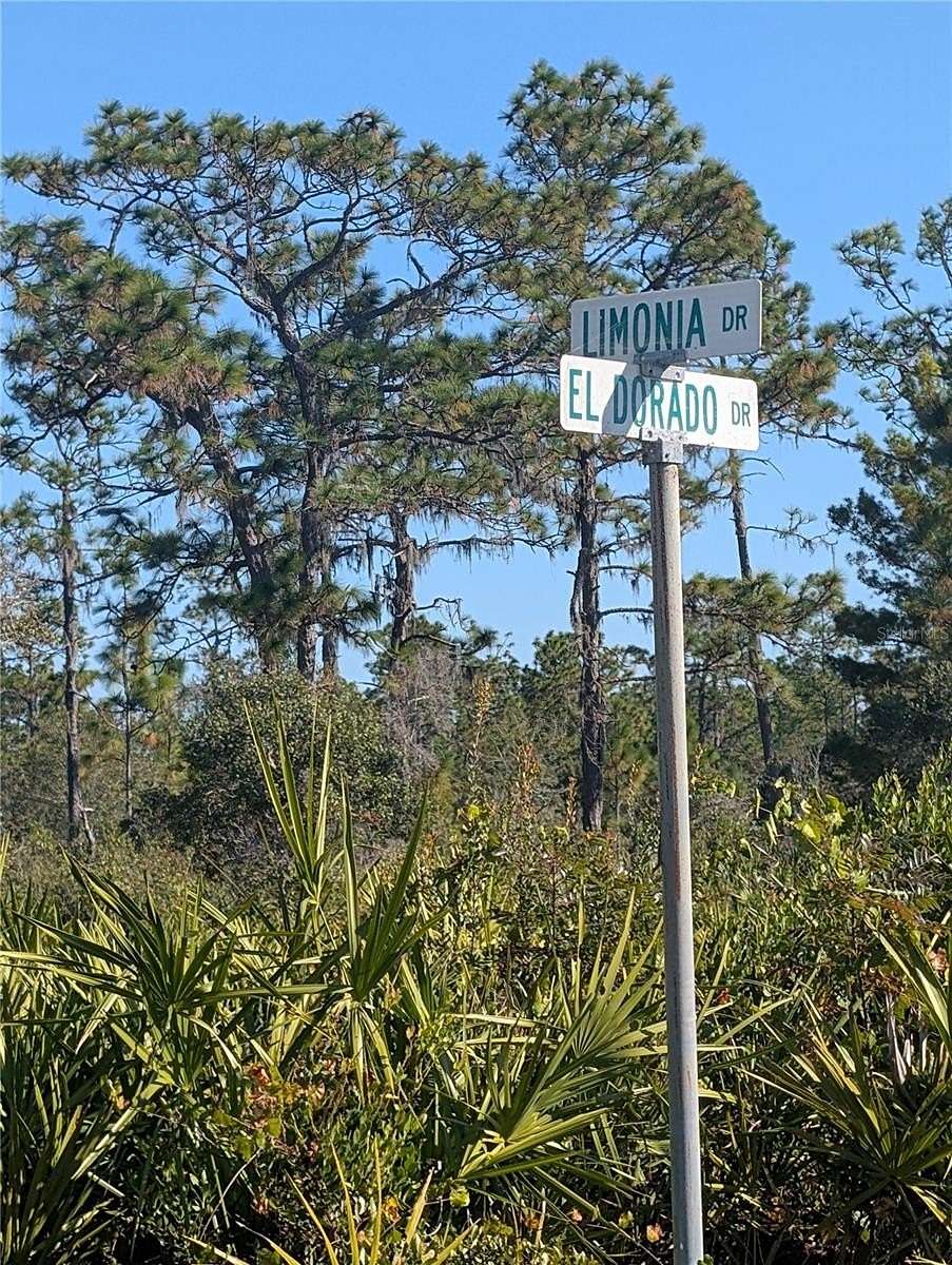 1 Acre of Residential Land for Sale in Indian Lake Estates, Florida