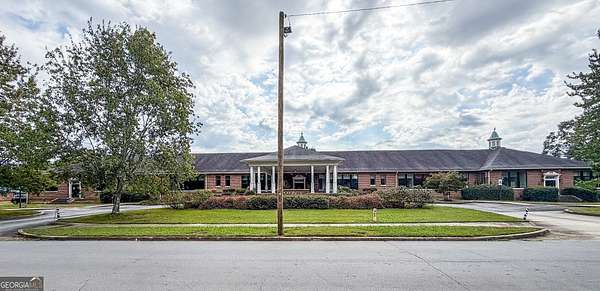 8 Acres of Improved Commercial Land for Sale in Rome, Georgia