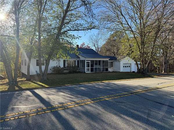 1.63 Acres of Residential Land with Home for Sale in Mocksville, North Carolina