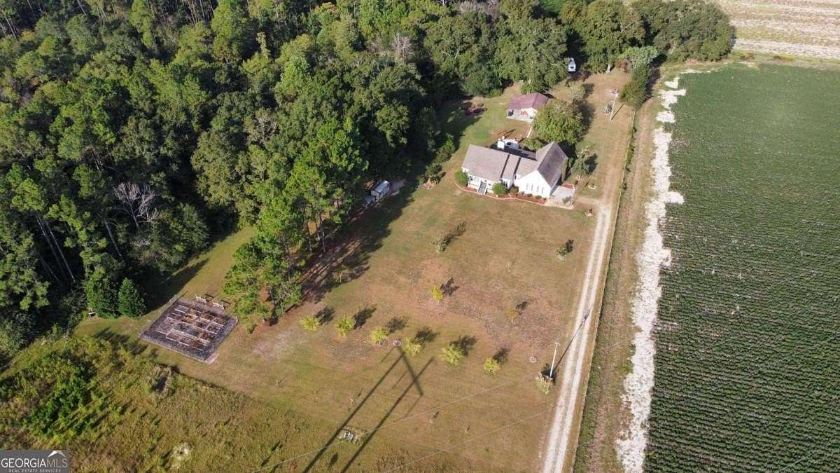 10.5 Acres of Recreational Land with Home for Sale in Ashburn, Georgia