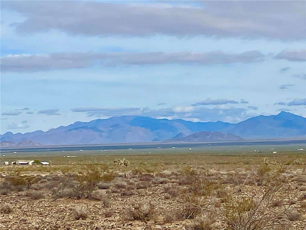 40 Acres of Recreational Land for Sale in Yucca, Arizona