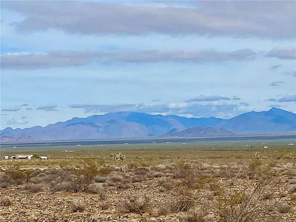 40 Acres of Recreational Land for Sale in Yucca, Arizona