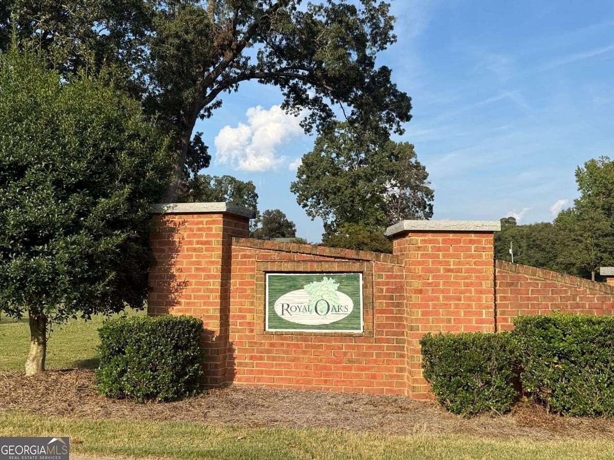 0.5 Acres of Residential Land for Sale in Comer, Georgia