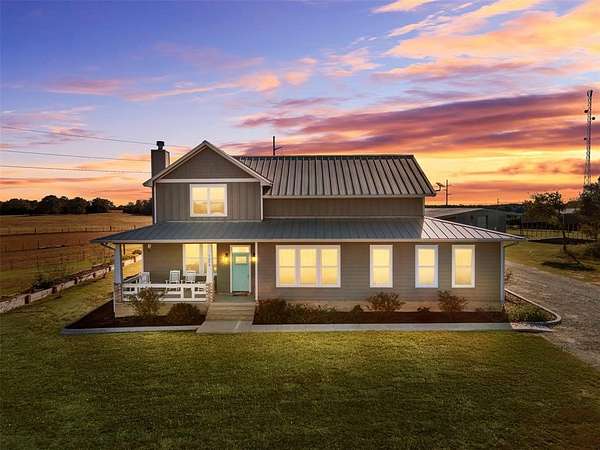 18.8 Acres of Land with Home for Sale in Franklin, Texas