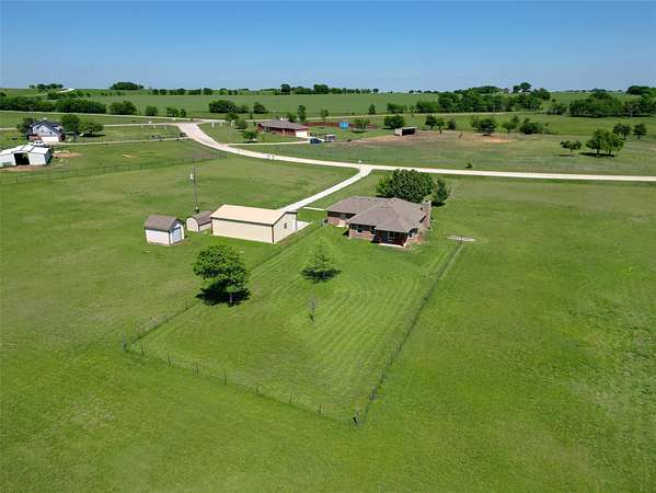 5 Acres of Land with Home for Sale in Decatur, Texas