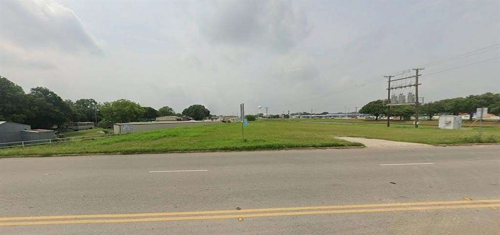 1.17 Acres of Land for Sale in Hewitt, Texas