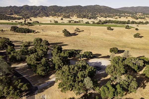1.2 Acres of Land for Sale in Santa Margarita, California