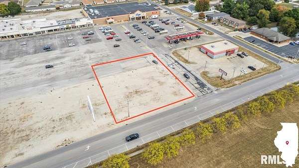 0.6 Acres of Commercial Land for Sale in Taylorville, Illinois