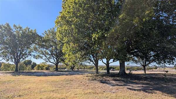 1.12 Acres of Residential Land for Sale in Lorena, Texas