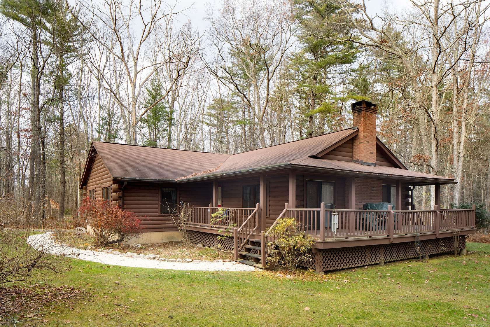 7 Acres of Residential Land with Home for Sale in North Canaan Town, Connecticut