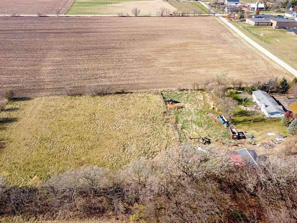 21.6 Acres of Agricultural Land with Home for Sale in Marengo, Illinois