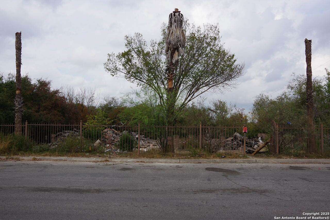 0.4 Acres of Residential Land for Sale in San Antonio, Texas