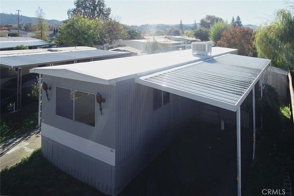 6 Acres of Residential Land with Home for Sale in Kelseyville, California