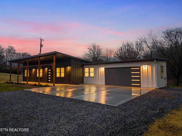 3.9 Acres of Residential Land with Home for Sale in Knoxville, Tennessee