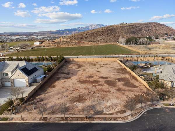 1 Acre of Residential Land for Sale in Washington, Utah
