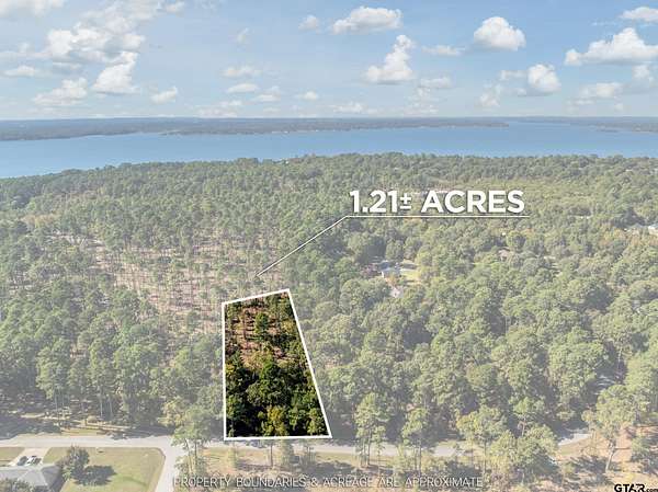 1.21 Acres of Residential Land for Sale in Flint, Texas