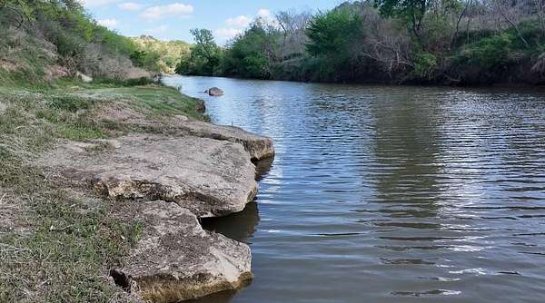 61.2 Acres of Recreational Land for Sale in Mullin, Texas
