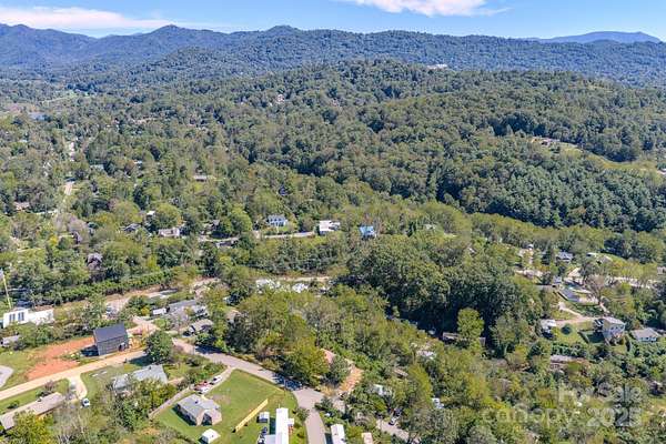 0.87 Acres of Land for Sale in Asheville, North Carolina