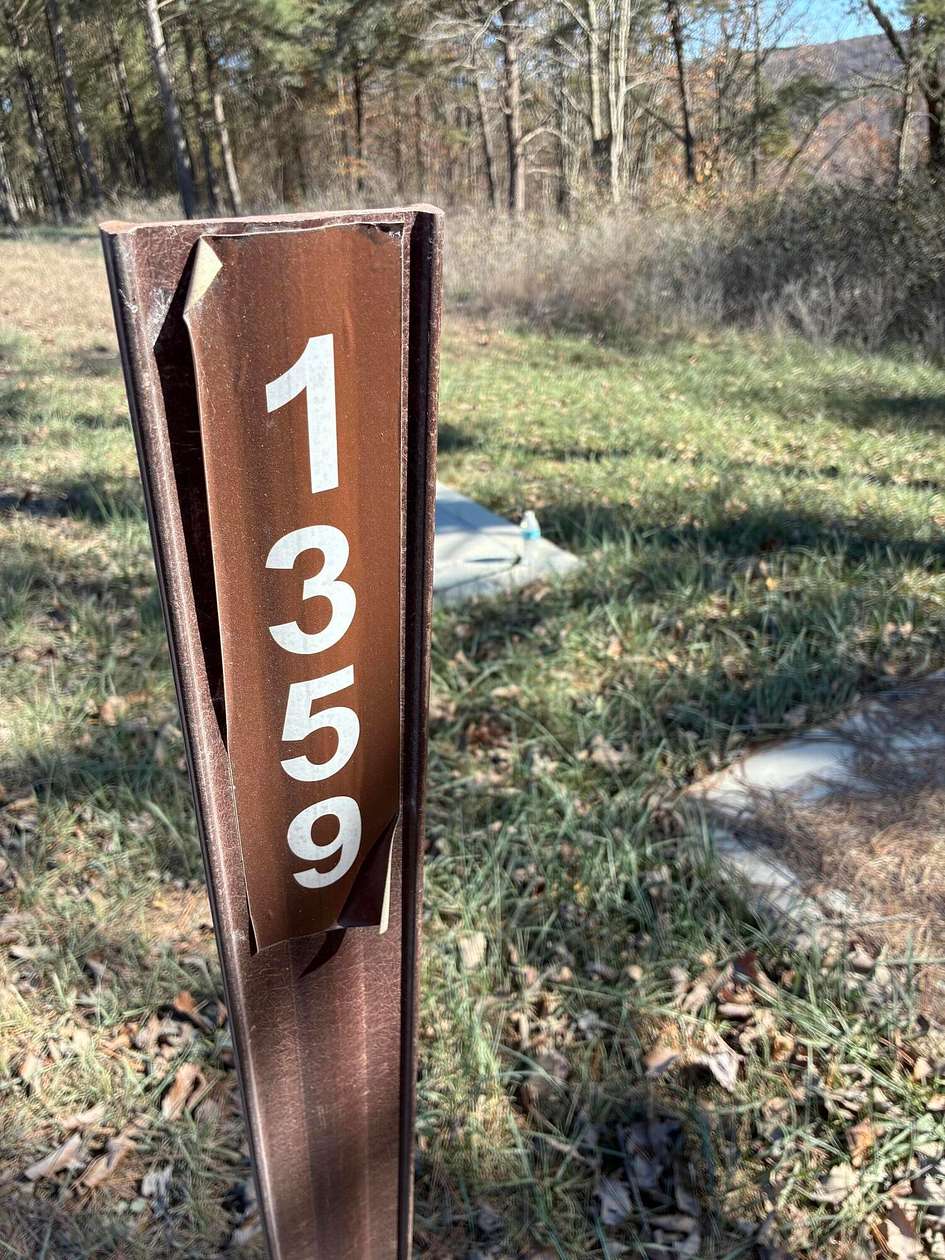 1.39 Acres of Residential Land for Sale in Haletown, Tennessee