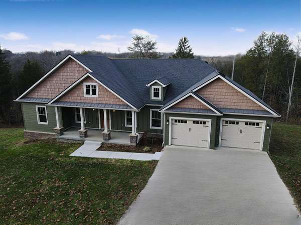 10.2 Acres of Land with Home for Sale in Waco, Kentucky