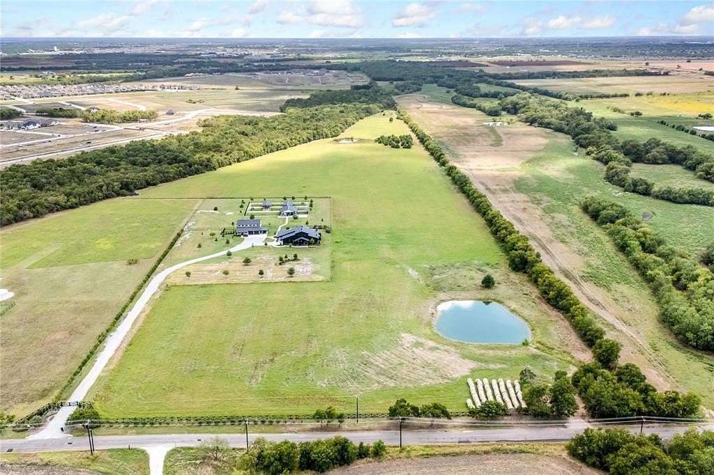 48 Acres of Recreational Land for Sale in Royse City, Texas