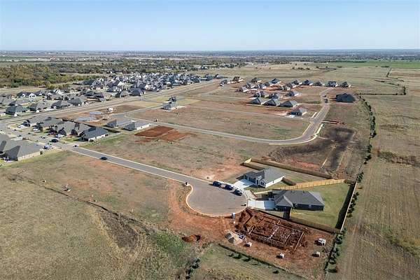 0.18 Acres of Residential Land for Sale in Piedmont, Oklahoma