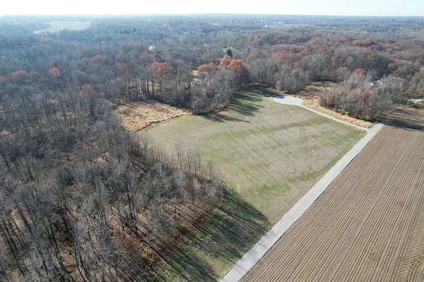 4.4 Acres of Recreational Land for Sale in Brazil, Indiana