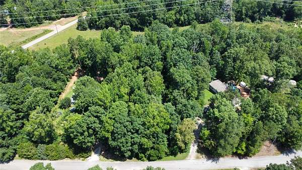 1 Acre of Residential Land for Sale in Fountain Inn, South Carolina