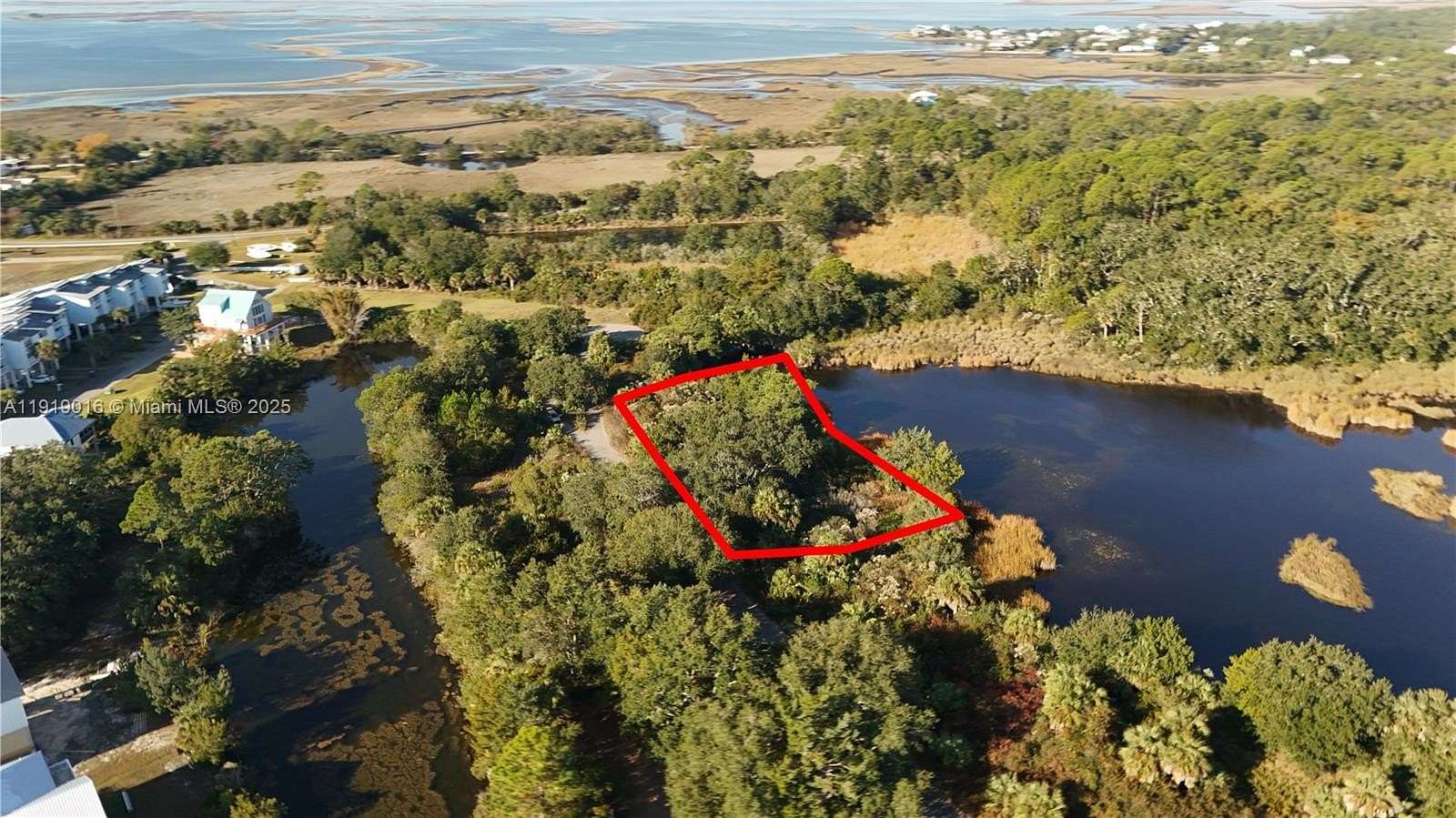 0.25 Acres of Residential Land for Sale in Crawfordville, Florida