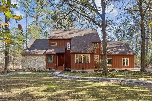 2.8 Acres of Residential Land with Home for Sale in Poquoson, Virginia