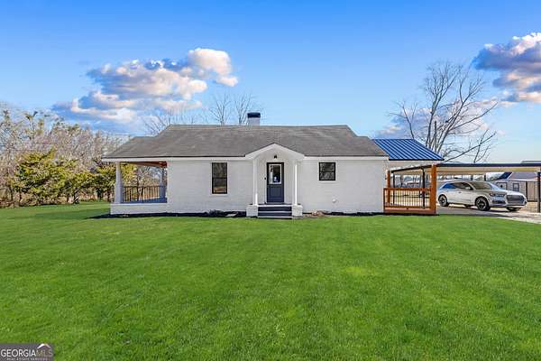 2.53 Acres of Residential Land with Home for Sale in Griffin, Georgia