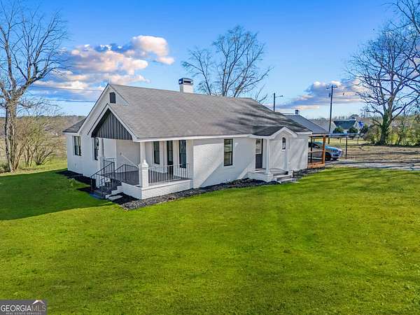 2.53 Acres of Residential Land with Home for Sale in Griffin, Georgia