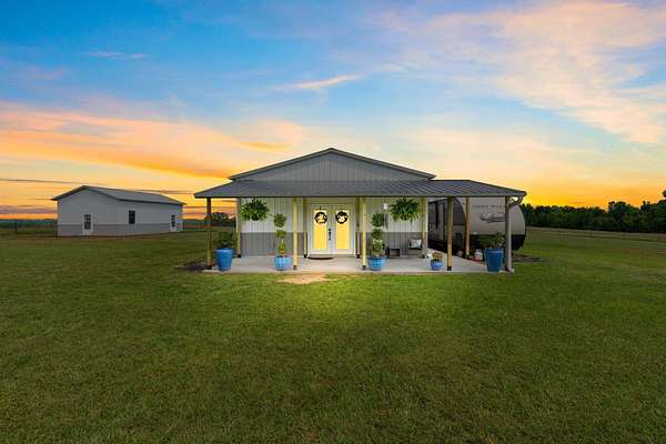 8.55 Acres of Land with Home for Sale in Laurens, South Carolina