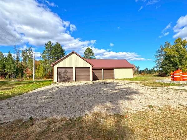 1 Acre of Residential Land for Sale in Paradise, Michigan