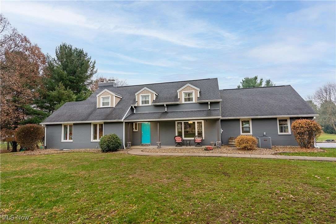 7.26 Acres of Residential Land with Home for Sale in Louisville, Ohio