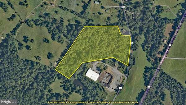 19 Acres of Recreational Land for Sale in Flint Hill, Virginia