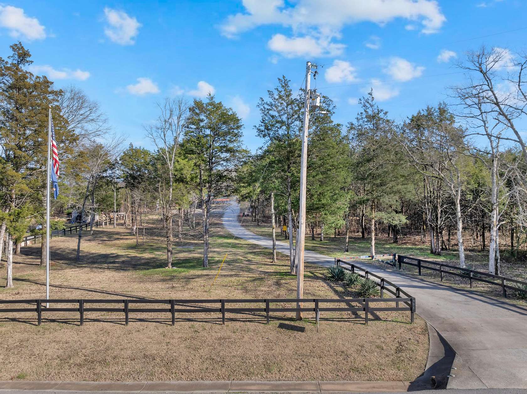 6.87 Acres of Residential Land for Sale in Eagleville, Tennessee