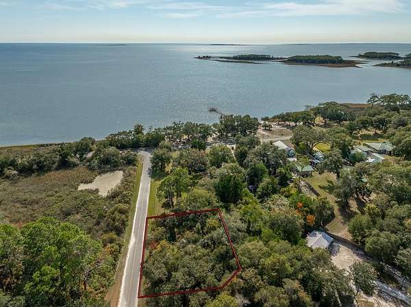 0.25 Acres of Residential Land for Sale in Carrabelle, Florida