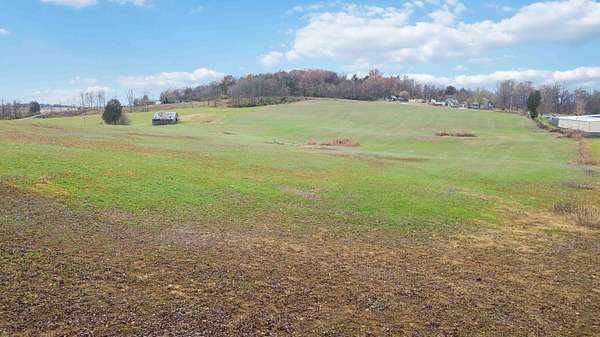20.3 Acres of Mixed-Use Land for Sale in Somerset, Kentucky