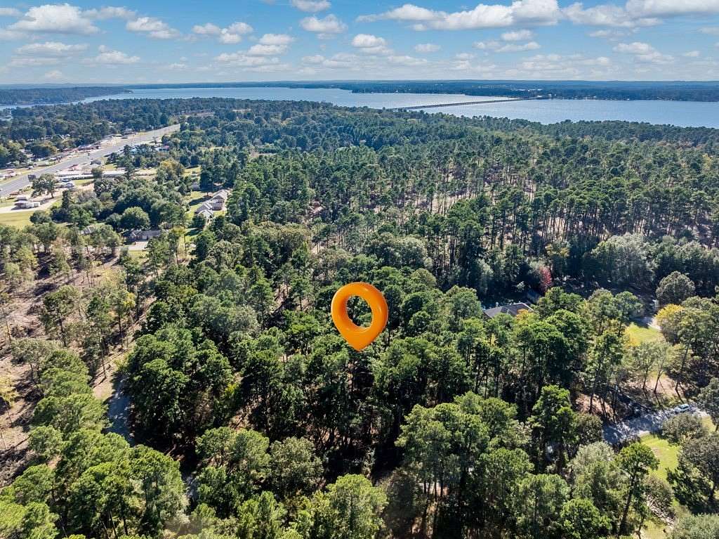 1.1 Acres of Residential Land for Sale in Flint, Texas