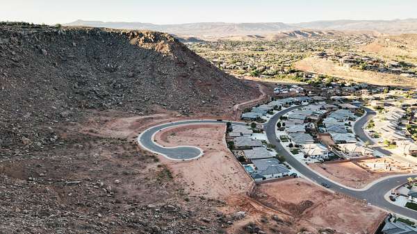 7.63 Acres of Residential Land for Sale in St. George, Utah